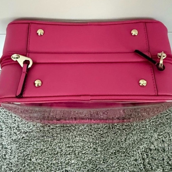 Calpak Cosmetic Case Dragonfruit L - Picture 4 of 4